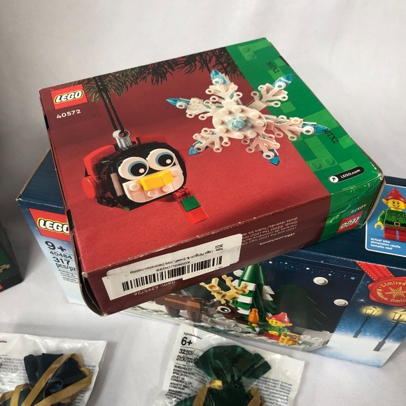 LEGO Holiday Set 40274 40292 40640 40642 40106 40572 40484 40609 Ornament Claus - Picture 7 of 8